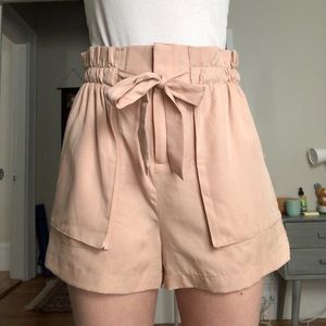 Cute paper bag waist shorts